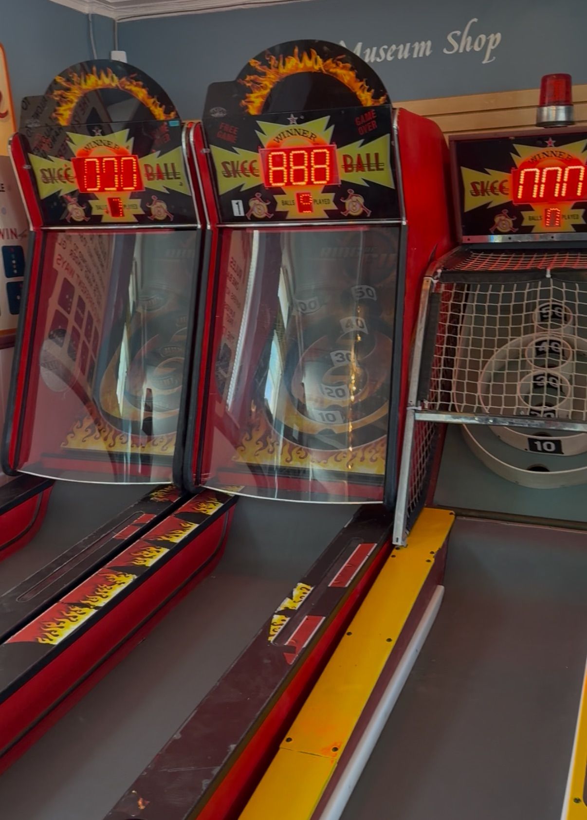 Skeeball (3 Lanes)